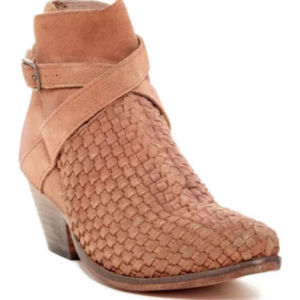Free people venture adobe woven ankle boots 38 8